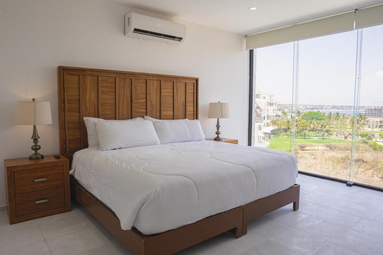 B Nayar Family Luxury Suites & Villas Residences La Cruz de Huanacaxtle Экстерьер фото