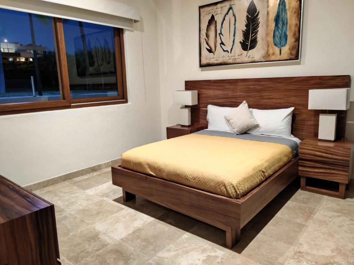 B Nayar Family Luxury Suites & Villas Residences La Cruz de Huanacaxtle Экстерьер фото