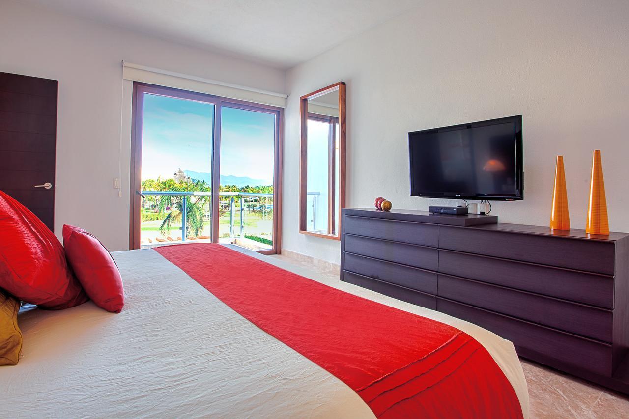 B Nayar Family Luxury Suites & Villas Residences La Cruz de Huanacaxtle Экстерьер фото