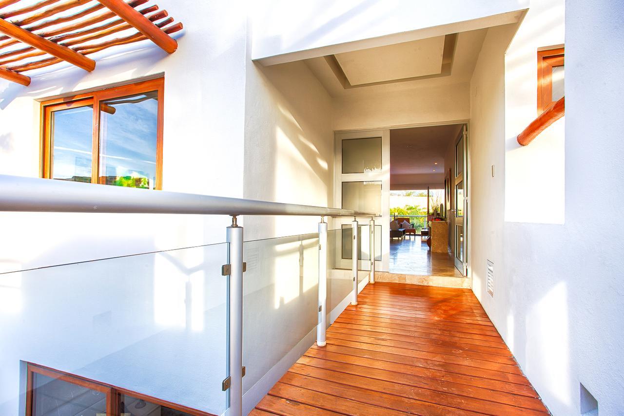 B Nayar Family Luxury Suites & Villas Residences La Cruz de Huanacaxtle Экстерьер фото